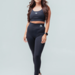 CONJUNTO TOP + LEGGING PRETA